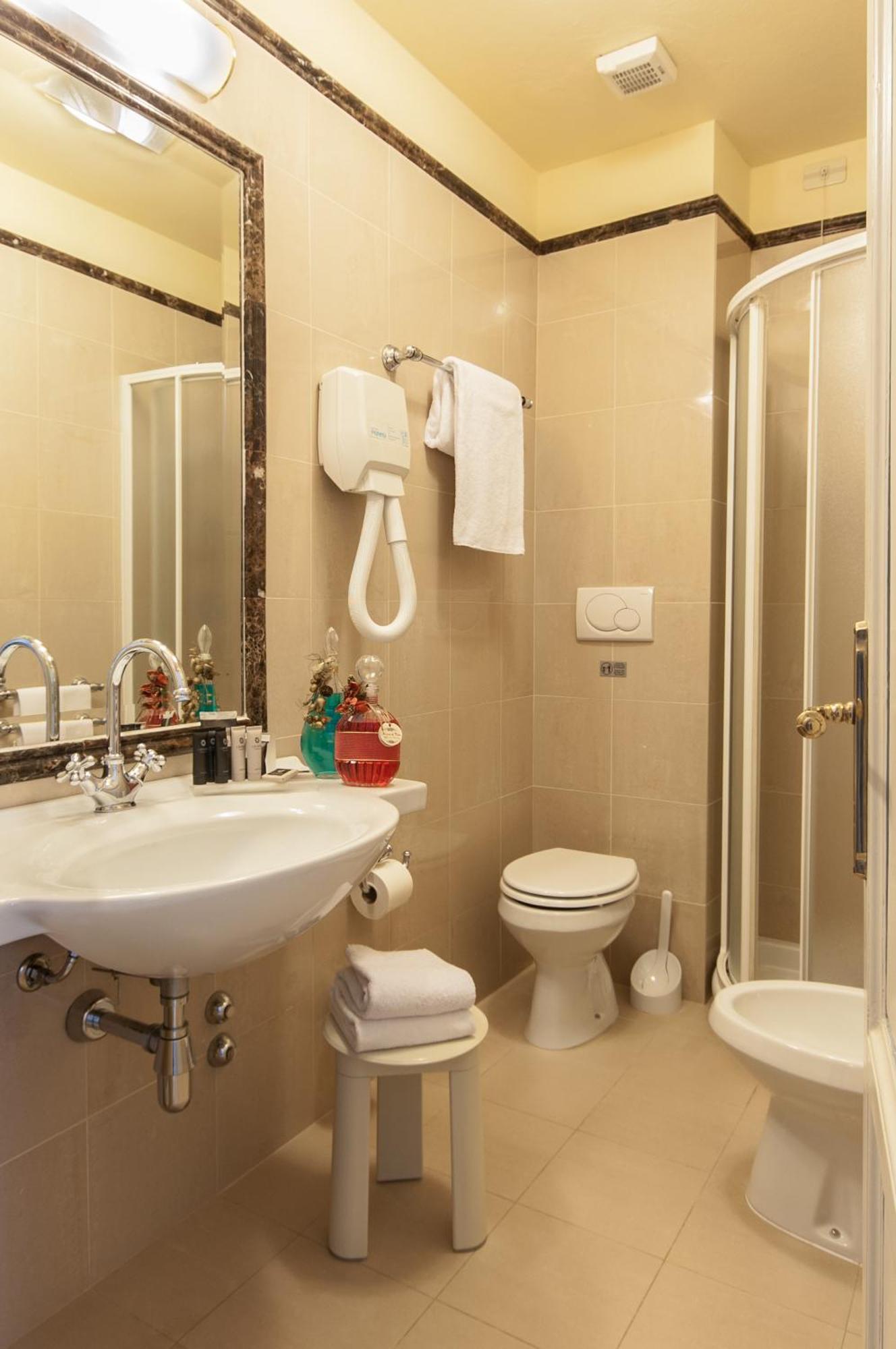 Double or Twin Room Partial Sea View