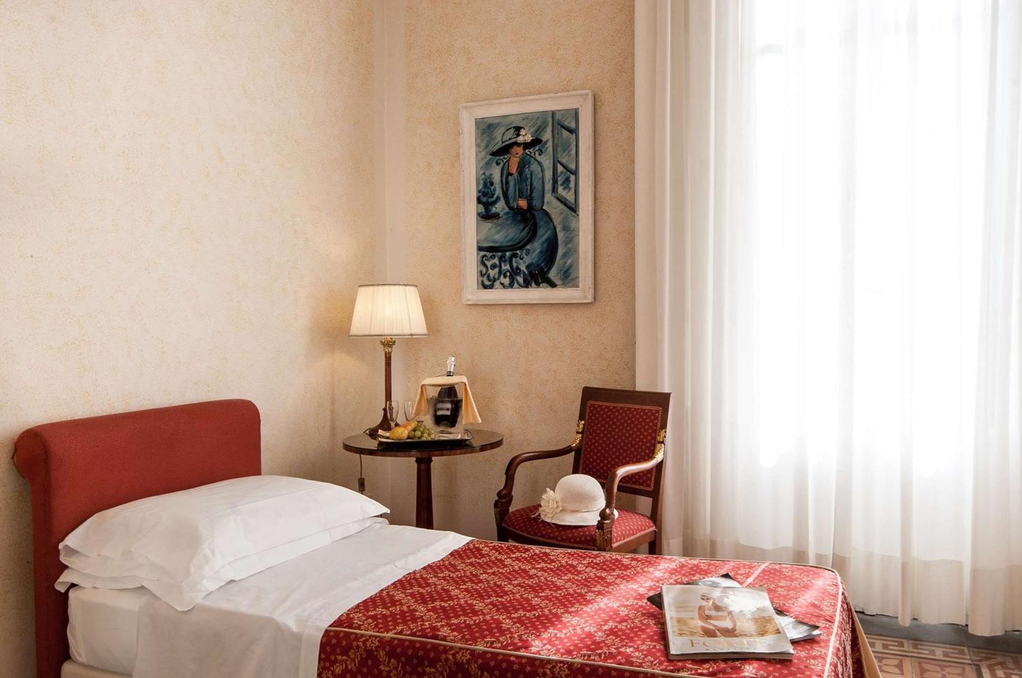 Single Room,1608778255:JPEG