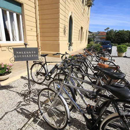 Grand Hotel Royal-3